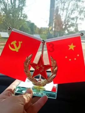 逃离春雨下的房子